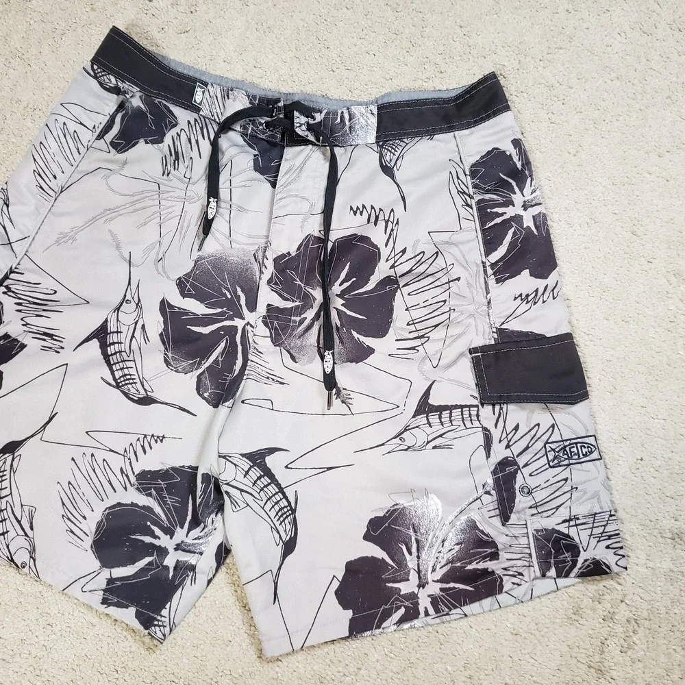 AFTCO Bluewater Shorts Mens 30 Black‎ White Hawaiian Floral Hibiscus Pockets